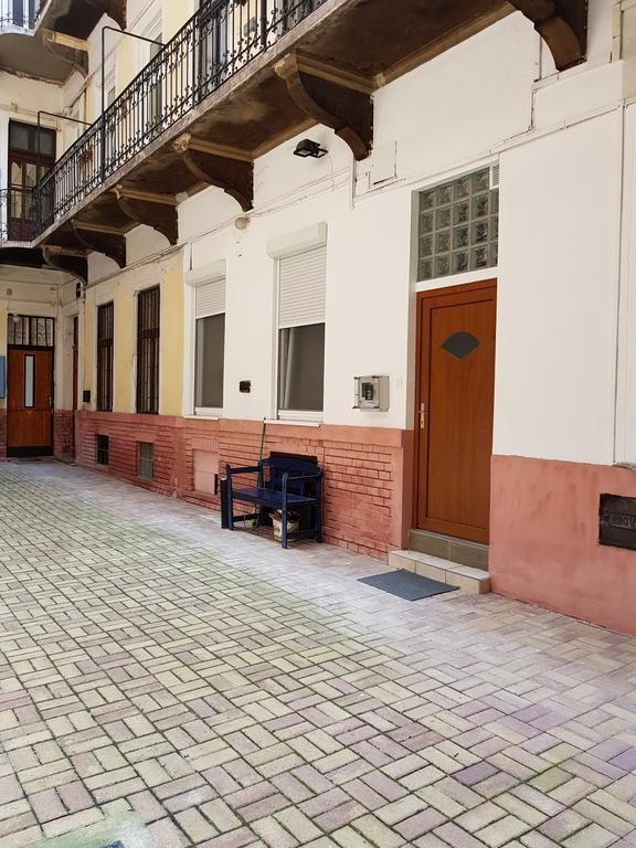 Kst Apartman Apartment Budapesta Exterior foto