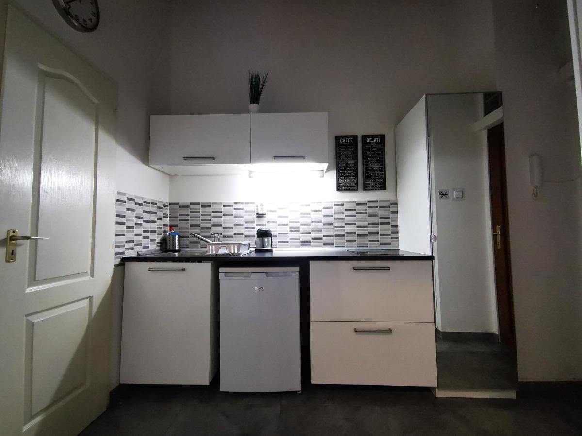 Kst Apartman Apartment Budapesta Exterior foto